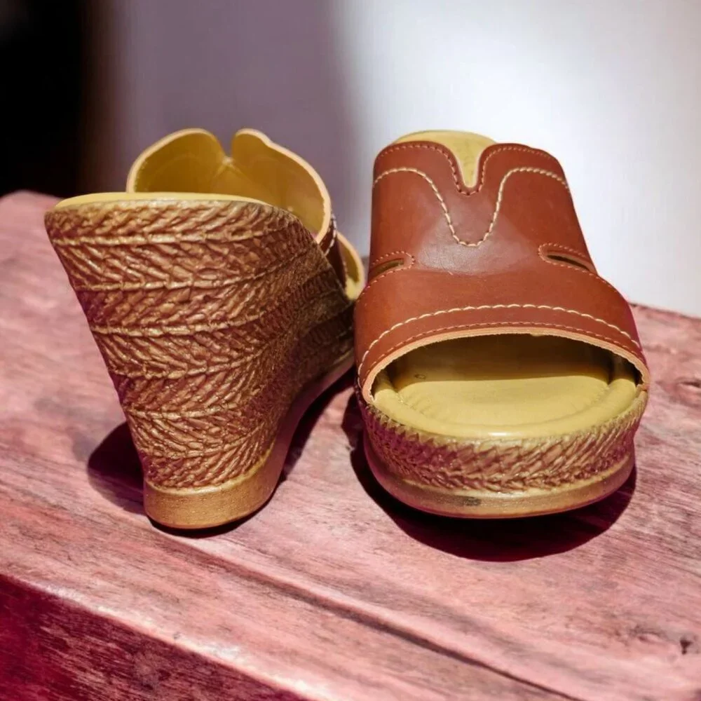 Tuscany by Easy Street ✦ Leather Wedge Slides ✦ Brown Open Toe Made in Italy 9 - Picture 8 of 12